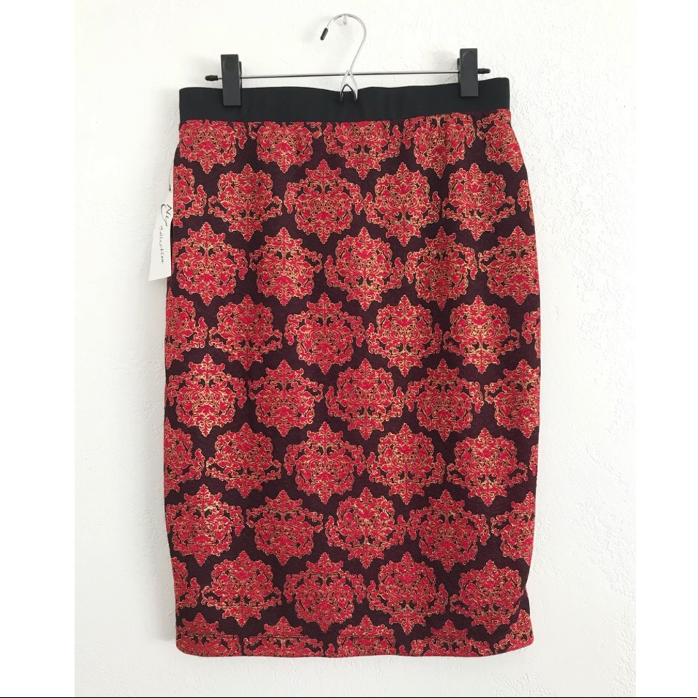 NY Collection Black & Red Paisley Skirt